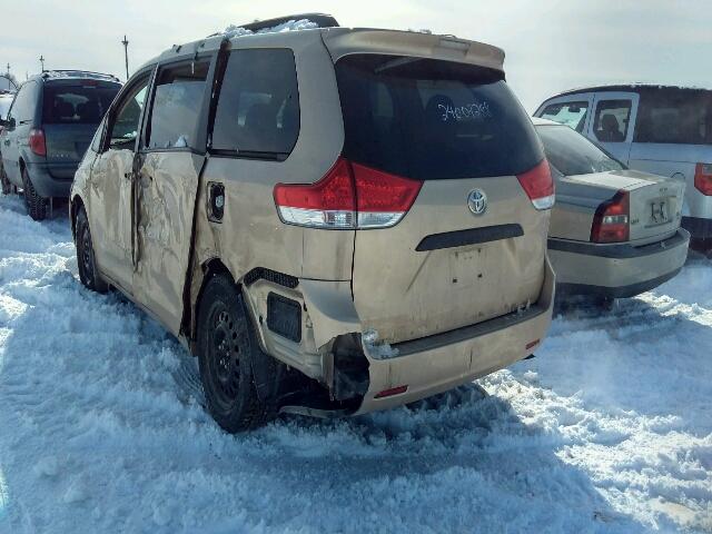 5TDZK3DC3BS020525 - 2011 TOYOTA SIENNA BAS GOLD photo 3