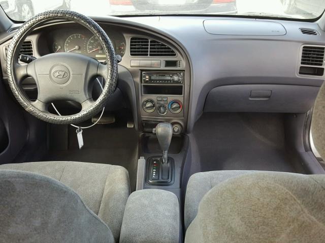 KMHDN45D93U591430 - 2003 HYUNDAI ELANTRA GL GRAY photo 9