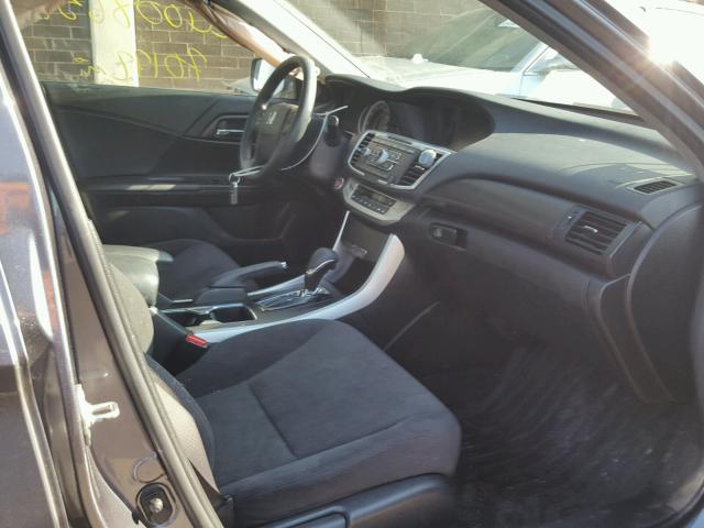 1HGCR2F72DA237223 - 2013 HONDA ACCORD EX GRAY photo 5