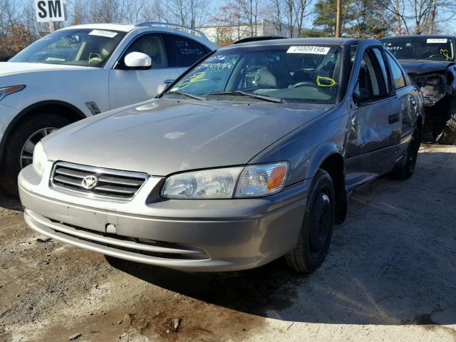 4T1BG22K11U022237 - 2001 TOYOTA CAMRY CE GRAY photo 2