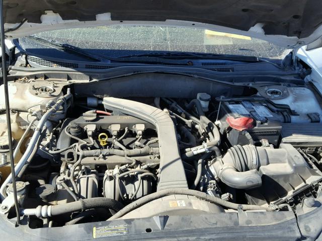 3FAHP07Z27R115752 - 2007 FORD FUSION SE WHITE photo 7