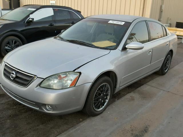 1N4AL11DX3C342311 - 2003 NISSAN ALTIMA BAS SILVER photo 2