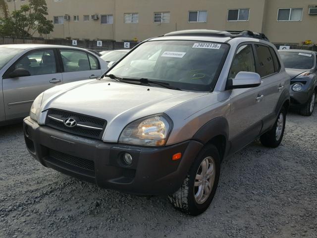 KM8JN12D76U454531 - 2006 HYUNDAI TUCSON GLS SILVER photo 2