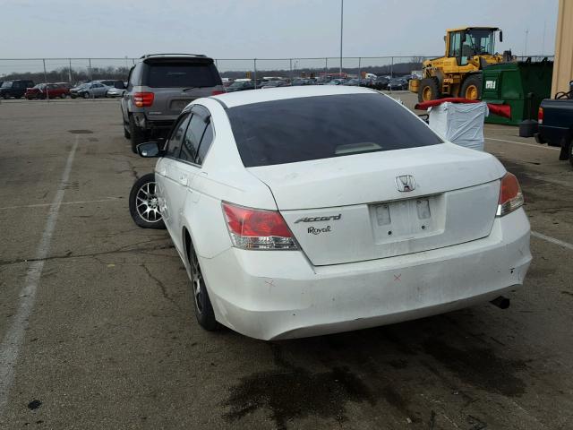 1HGCP2F37AA049781 - 2010 HONDA ACCORD LX WHITE photo 3