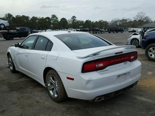 2C3CDXBG8CH260235 - 2012 DODGE CHARGER SE WHITE photo 3