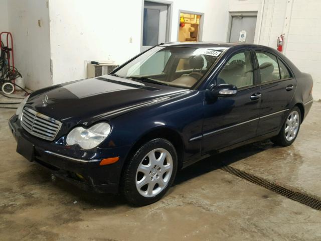 WDBRF61J81F104457 - 2001 MERCEDES-BENZ C 240 BLUE photo 2