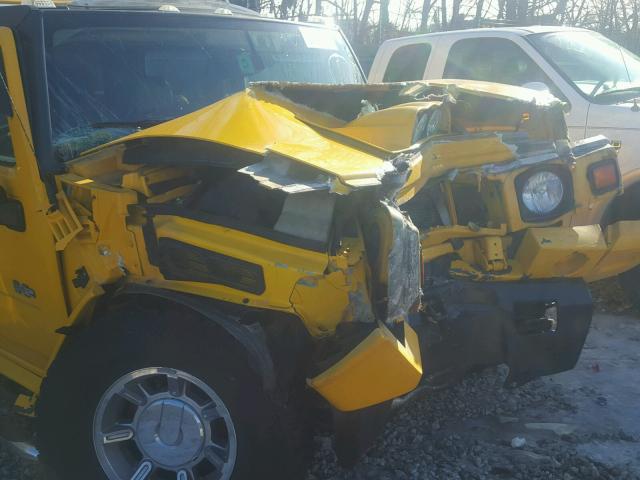 5GRGN23U04H113012 - 2004 HUMMER H2 YELLOW photo 9