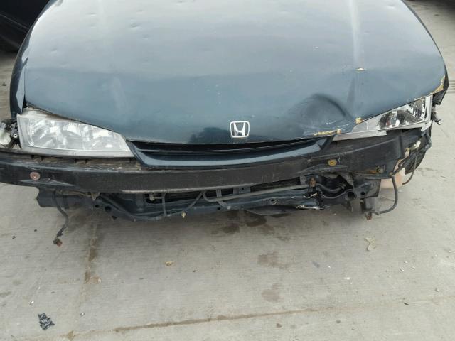 1HGCD5661RA097647 - 1994 HONDA ACCORD EX GREEN photo 9