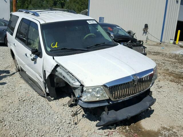 5LMFU27R03LJ07804 - 2003 LINCOLN NAVIGATOR WHITE photo 1