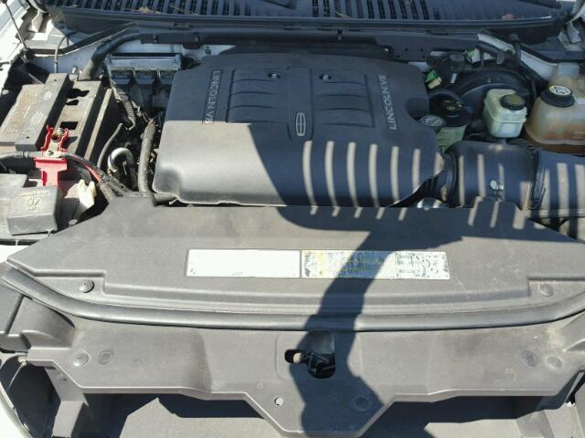 5LMFU27R03LJ07804 - 2003 LINCOLN NAVIGATOR WHITE photo 7