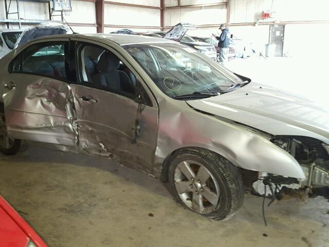 3FAHP07Z99R157516 - 2009 FORD FUSION SE SILVER photo 9