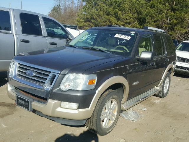 1FMEU64E07UB36713 - 2007 FORD EXPLORER E GRAY photo 2