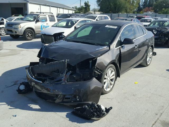 1G4PP5SK8D4142192 - 2013 BUICK VERANO BROWN photo 2