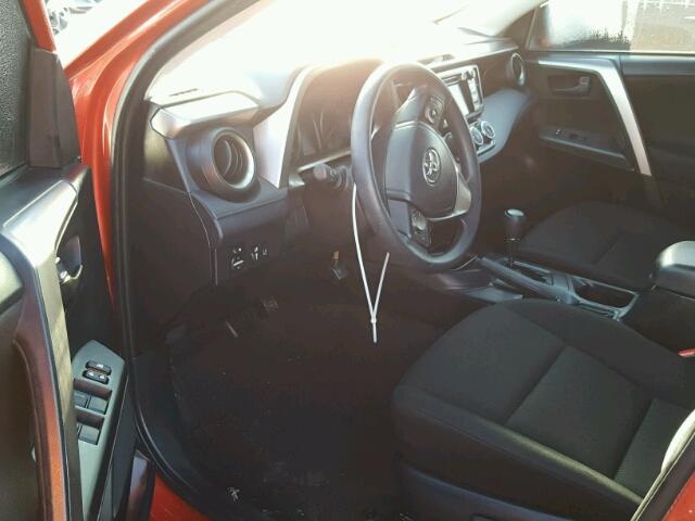 JTMZFREV4HJ117018 - 2017 TOYOTA RAV4 LE Bordo fotoğraf 9