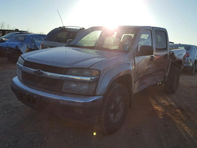 1GCDS136358255297 - 2005 CHEVROLET COLORADO SILVER photo 2