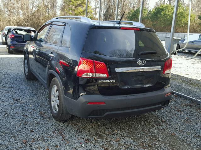 5XYKT4A6XCG188695 - 2012 KIA SORENTO BA BLACK photo 3