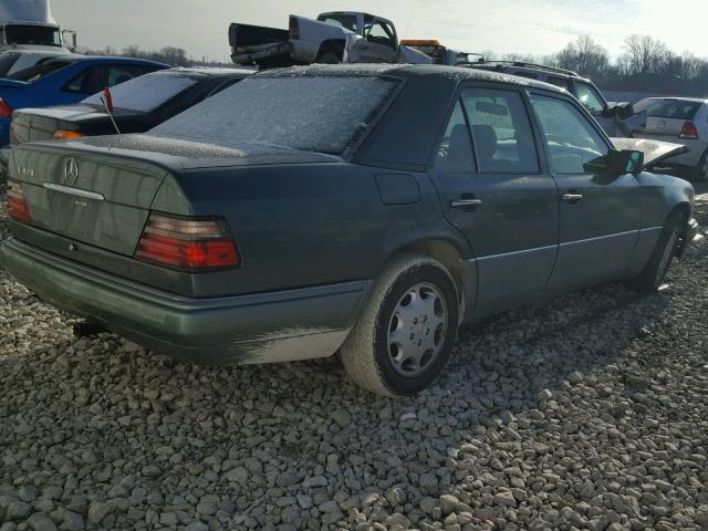 WDBEA34E6RC021715 - 1994 MERCEDES-BENZ E 420 GREEN photo 4