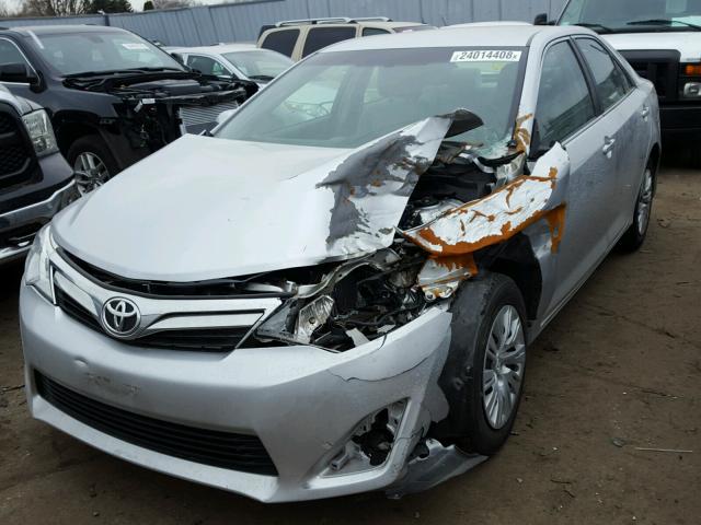 4T4BF1FKXER443151 - 2014 TOYOTA CAMRY L SILVER photo 2