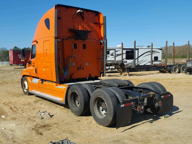 1FUJGLDR0CSBU1908 - 2012 FREIGHTLINER CASCADIA 1 ORANGE photo 3