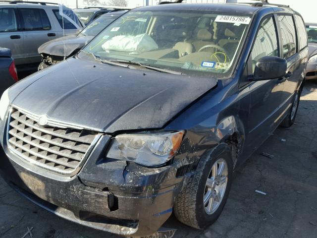 2A8HR44H58R628596 - 2008 CHRYSLER TOWN & COU BLUE photo 2