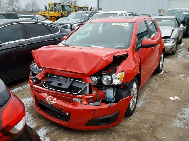 1G1JC6SB2G4165167 - 2016 CHEVROLET SONIC LT RED photo 2