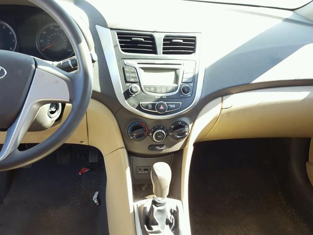 KMHCT4AE5DU397222 - 2013 HYUNDAI ACCENT GLS WHITE photo 9