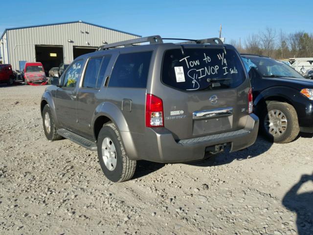 5N1AR18U56C633720 - 2006 NISSAN PATHFINDER GRAY photo 3