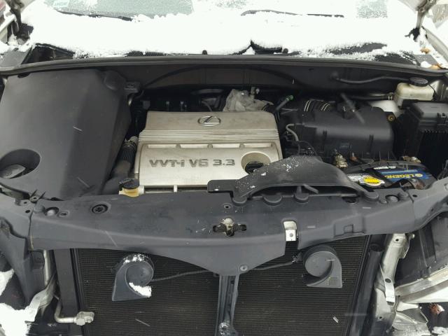 2T2HA31U84C004694 - 2004 LEXUS RX 330 SILVER photo 7