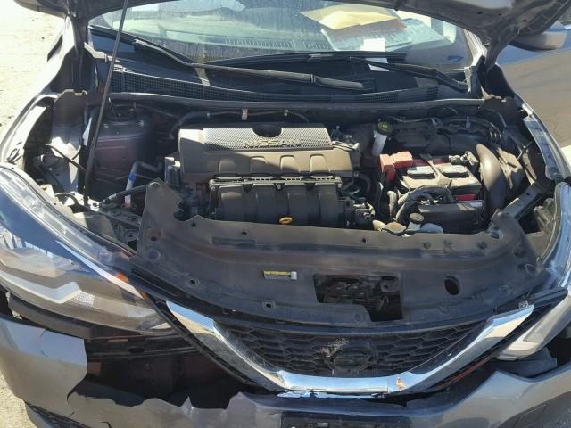 3N1AB7AP6HY233937 - 2017 NISSAN SENTRA S GRAY photo 7