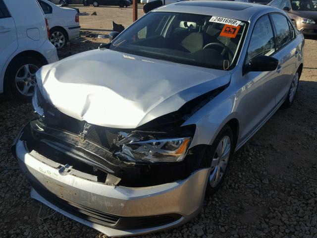 3VW2K7AJ5CM327687 - 2012 VOLKSWAGEN JETTA BASE SILVER photo 2