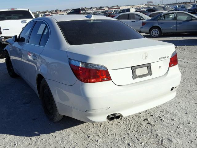 WBANF73586CG65580 - 2006 BMW 530 XI WHITE photo 3