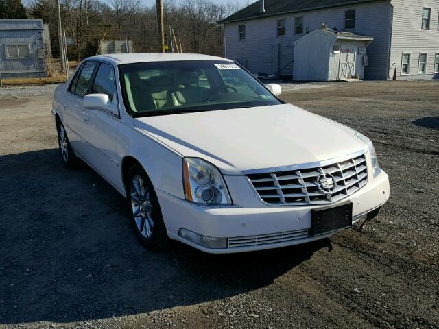 1G6KD57956U188520 - 2006 CADILLAC DTS WHITE photo 1