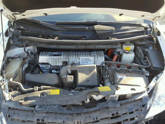 JTDKN3DU3E0382590 - 2014 TOYOTA PRIUS 白色 照片 7