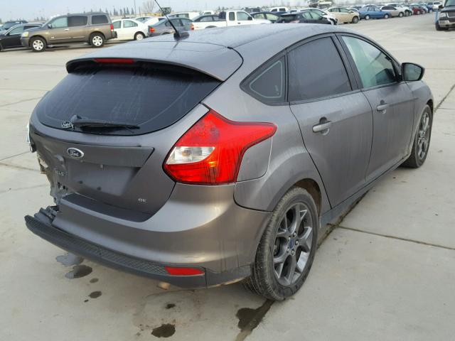 1FADP3K2XDL145442 - 2013 FORD FOCUS SE GRAY photo 4