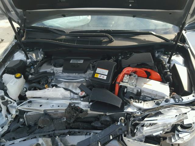 4T1BD1FK8HU202080 - 2017 TOYOTA CAMRY HYBR SILVER photo 7