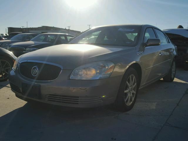 1G4HD57276U244334 - 2006 BUICK LUCERNE CX TAN photo 2