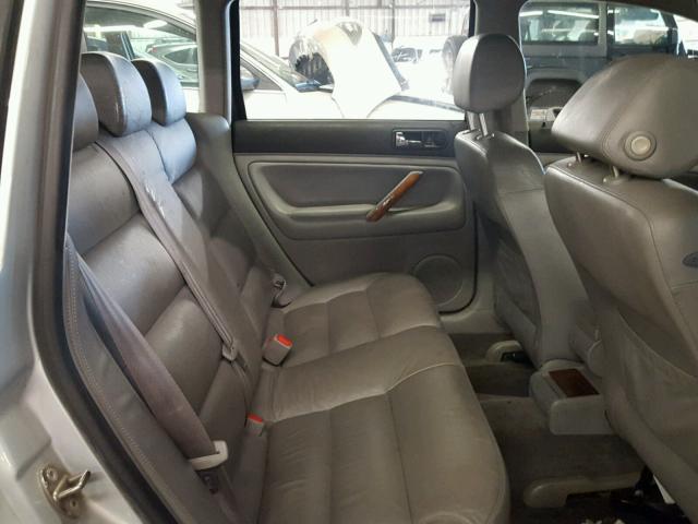 WVWWH23B9YE236494 - 2000 VOLKSWAGEN PASSAT GLX SILVER photo 6