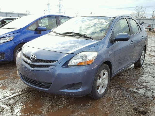 JTDBT923681226965 - 2008 TOYOTA YARIS BLUE photo 2