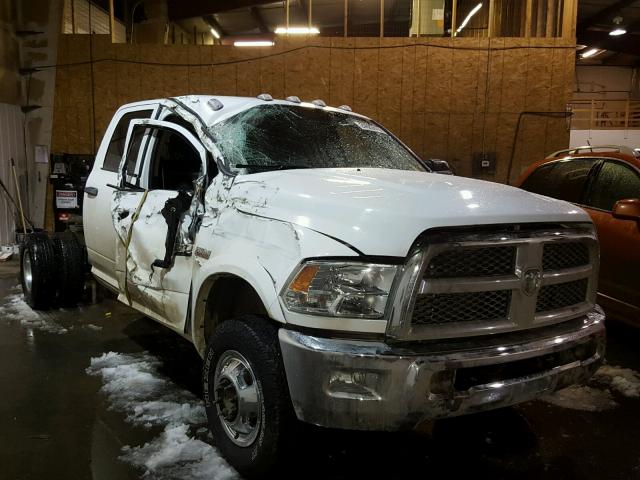 3C7WRTCJ9GG267944 - 2016 RAM 3500 WHITE photo 1