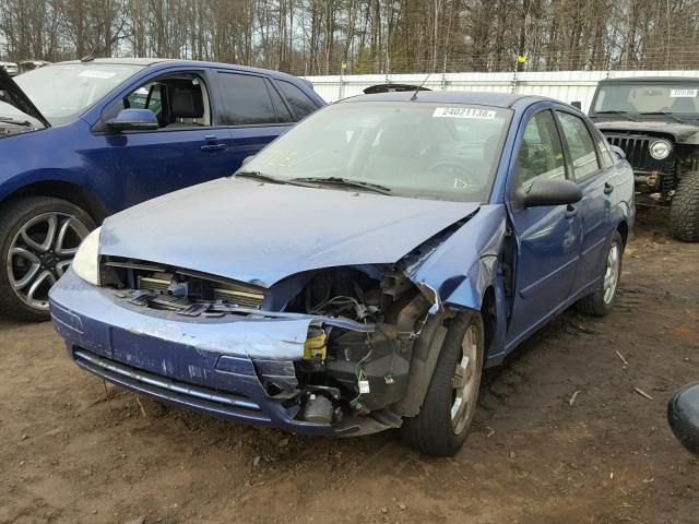 1FAFP34N75W292284 - 2005 FORD FOCUS ZX4 BLUE photo 2