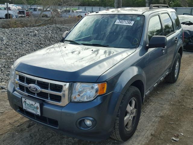 1FMCU0DG9BKA87375 - 2011 FORD ESCAPE XLT BLUE photo 2