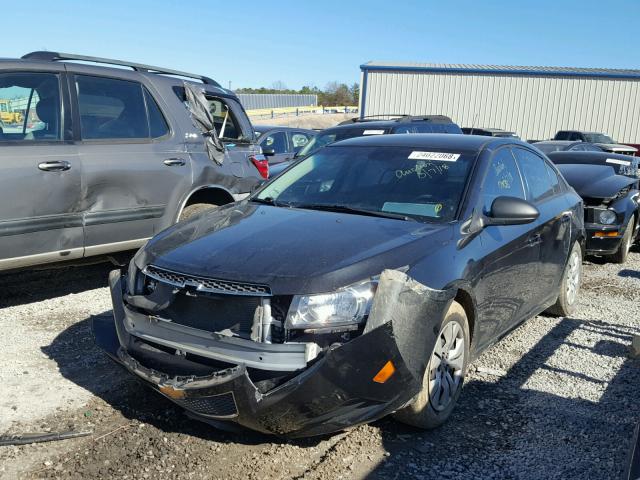 1G1PA5SHXD7305281 - 2013 CHEVROLET CRUZE LS BLACK photo 2