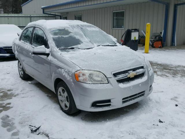 KL1TD56E09B301541 - 2009 CHEVROLET AVEO LS SILVER photo 1