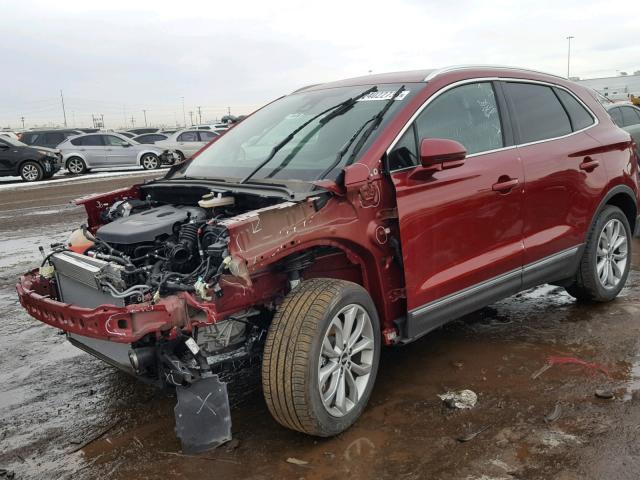 5LMTJ2DH0HUL35746 - 2017 LINCOLN MKC SELECT RED photo 2