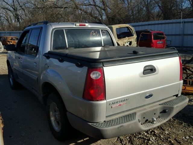 1FMZU67E72UC82158 - 2002 FORD EXPLORER S GRAY photo 3