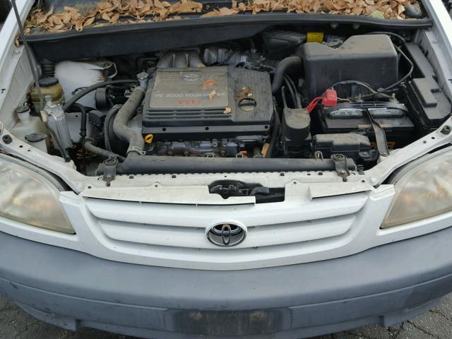 4T3ZF13C21U390078 - 2001 TOYOTA SIENNA LE WHITE photo 7