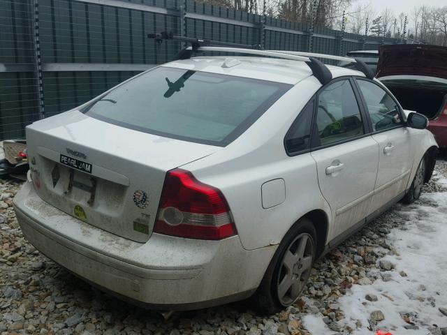 YV1MH682672311170 - 2007 VOLVO S40 T5 WHITE photo 4