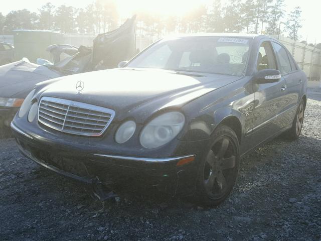 WDBUF65J63A222415 - 2003 MERCEDES-BENZ E 320 BLACK photo 2