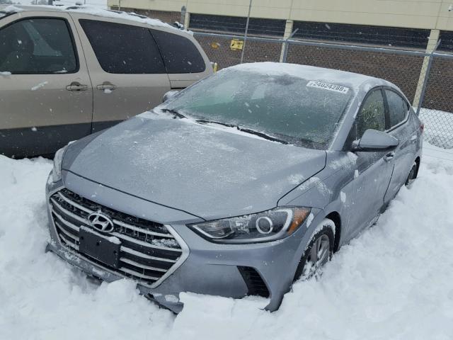 5NPD84LF5HH133756 - 2017 HYUNDAI ELANTRA SE GRAY photo 2