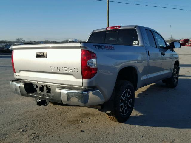 5TFUW5F13GX523415 - 2016 TOYOTA TUNDRA DOU SILVER photo 4